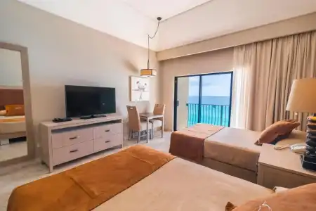 The Royal Sands Resort & Spa All Inclusive - 4