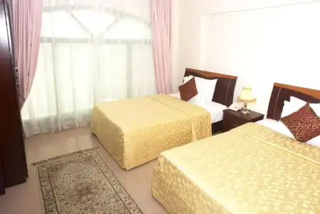Safeer Plaza - 4