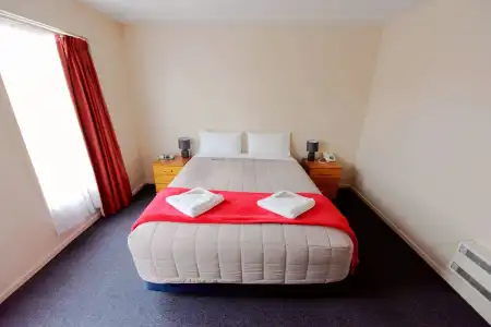 Addington Stadium Motel - 4