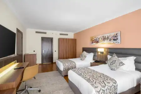 Savoy Le Grand - 43