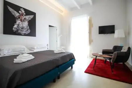 Re Federico Boutique - 19