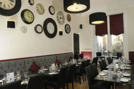 Revolver Edinburgh - 30
