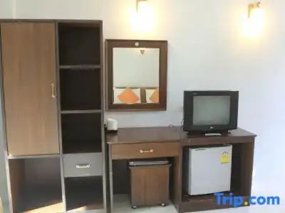 Srichada Khaolak - 111