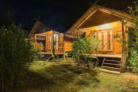 Pai Nam Now Guesthouse - 41
