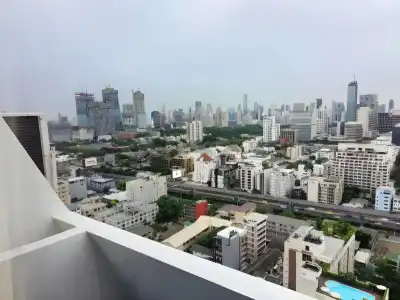 Omni Tower Sukhumvit Nana by Compass Hospitality - 29