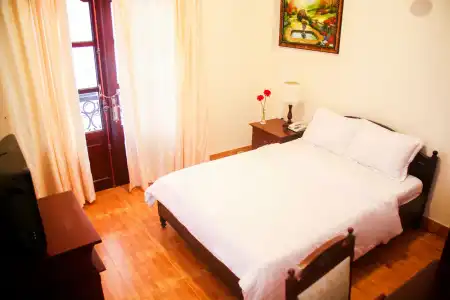 Le Petit Paris Dalat - 5
