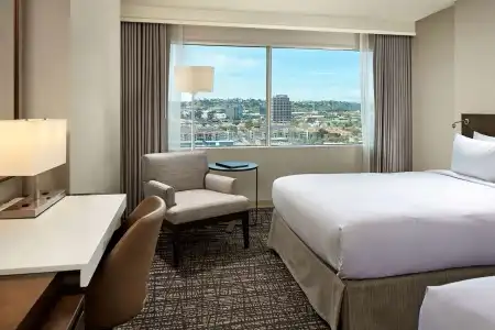 Hilton San Diego Mission Valley - 5