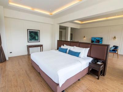 Katathong Golf Resort & Spa - 43