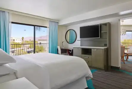 Sheraton Tucson and Suites - 18