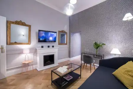 Grand Master Suites - 67