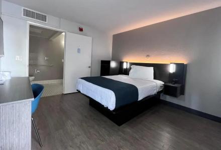 Motel 6 Bakersfield, CA - South - 67