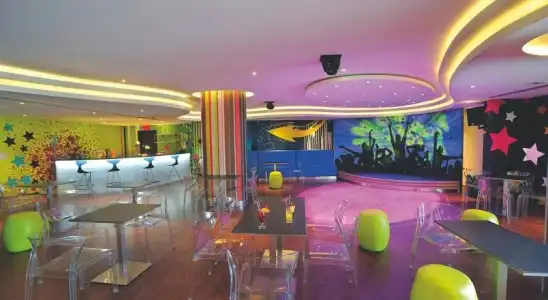 Olympic Bay - Adults Only - 10