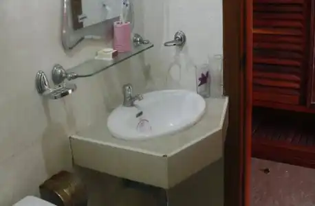 Rotha Guesthouse - 12