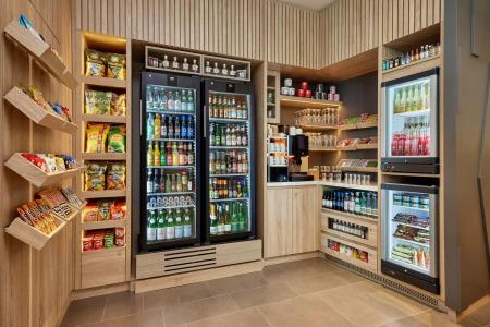 Courtyard by Marriott Berlin City Center - 12