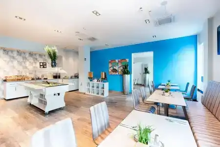 Garner Bremen City by IHG - 19