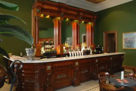Craig's Royal - 15