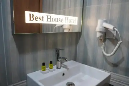 Best House - 42