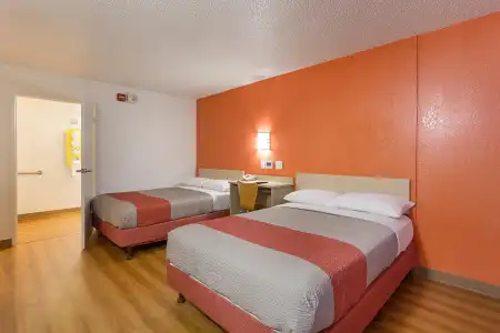 Motel 6 Baton Rouge, LA - Southeast - 6