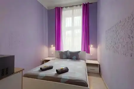 Hostel 70S - 25