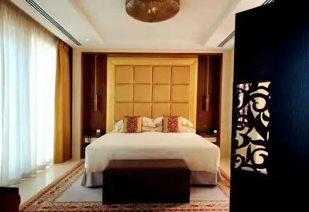 Raffles Dubai - 5