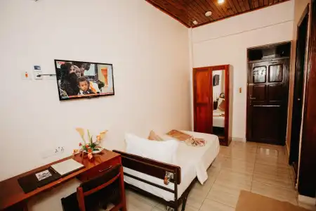Keys Mbokomu Branch - 24