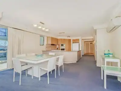 Oceana on Broadbeach - 21