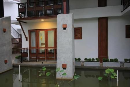 Serenity Tissa - 46