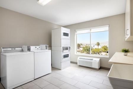 Holiday Inn Express Las Vegas - Stadium Area by IHG - 29
