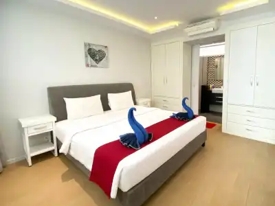 Coast Boutique Apartments - 3