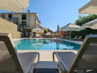 Stara šola - Oleander Resort - 19