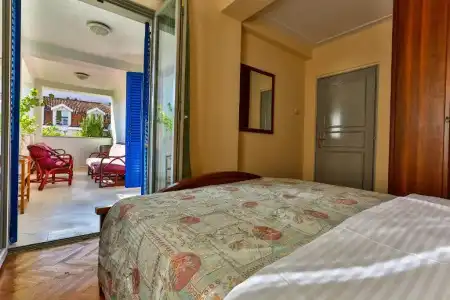 Villa Velzon Guesthouse - 69