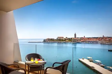 Valamar Padova - 100