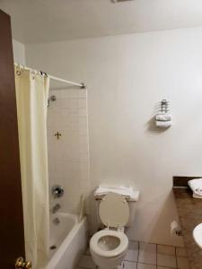 Best Value Inn by OYO Portland OR South East - 6