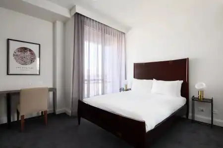 Knightsbridge Canberra - 1