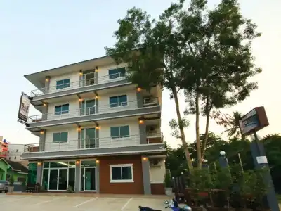 Baan Samrarn - 25