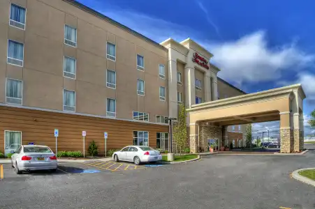 Hampton Inn & Suites Rochester/Henrietta - 24