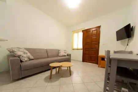 Aegialis Apartments - 1