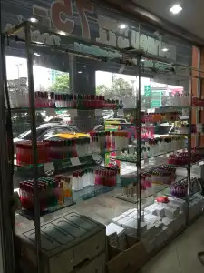 Mall Suites - 13