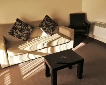 Cable Court Motel - 1