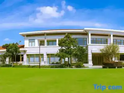 Jinji Lake Grand - 49