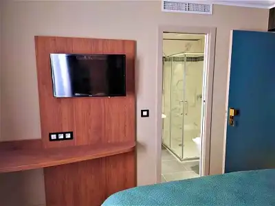 Hôtel Cactus - 63