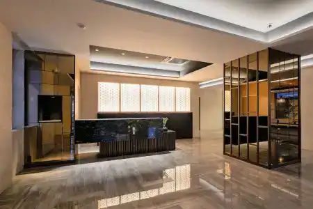 Ostay Vermillion Namba - 1