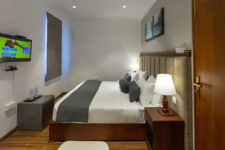 Grand Turf Boutique-hotel - 16