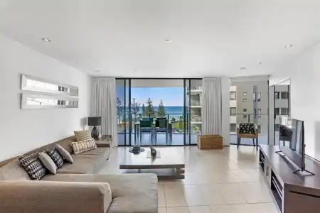 Ambience on Burleigh Beach - 131
