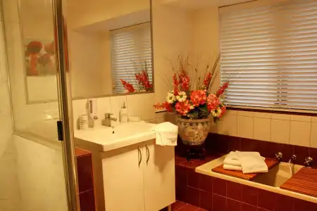 Astoria Retreat B&B - 5