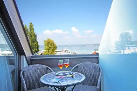 Schiff am See - 54