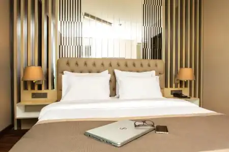The City Suites - 44
