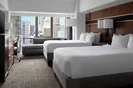 New York Marriott Marquis - 41