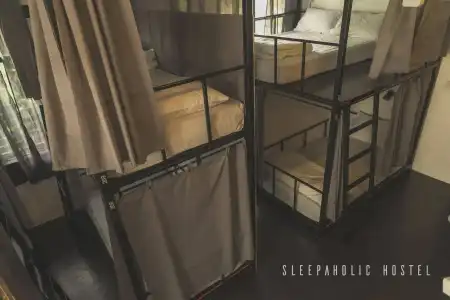 Sleepaholic Hostel - 27