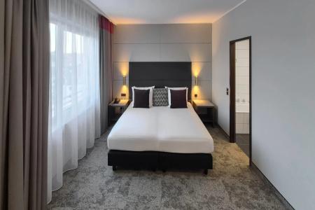 Ramada by Wyndham Essen - 11